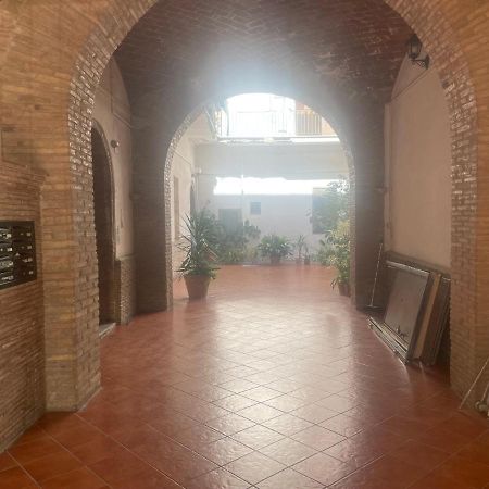 Be Your Home - Grazioso Monolocale Tra Porto E Stazione チビタベッキア エクステリア 写真